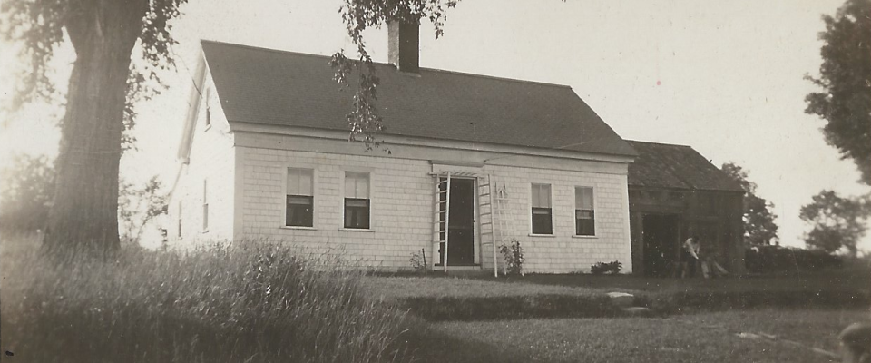 Photograph of the Chase-Jellison Homestead, circa 1920